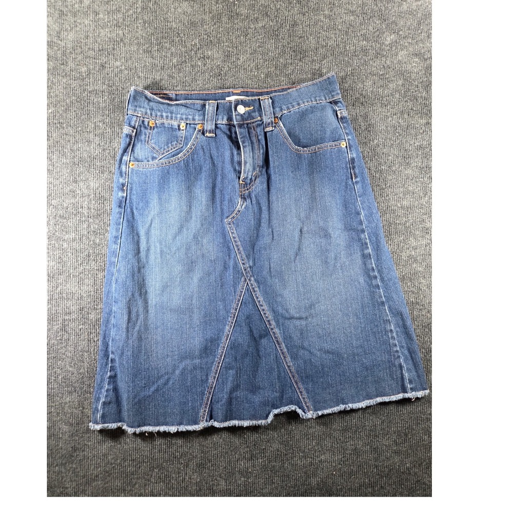 Levis Denim Skirt Womens 10 Blue Medium Wash Raw Hem A-Line Jean Skirt 2281